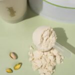 Vilgain grass fed Whey fehérje pisztácia 1000g (2)