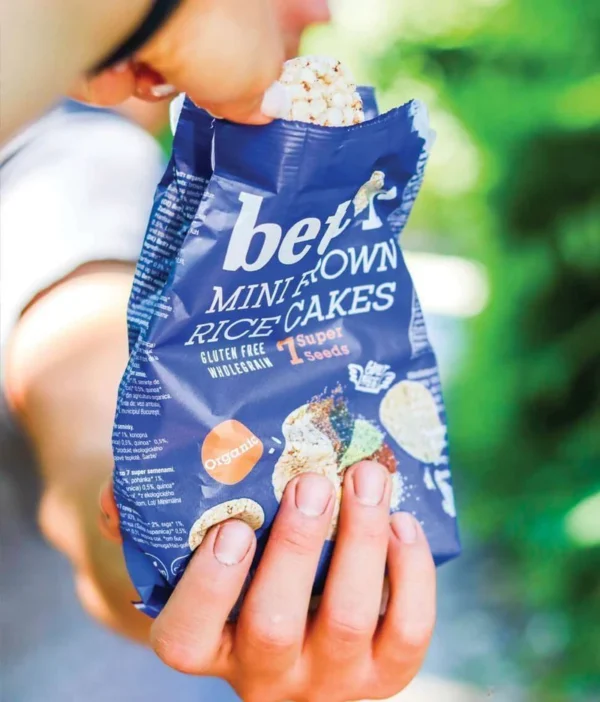 bettr rizstaller 2 Bettr rizstallér csomagolásban kézben tartva